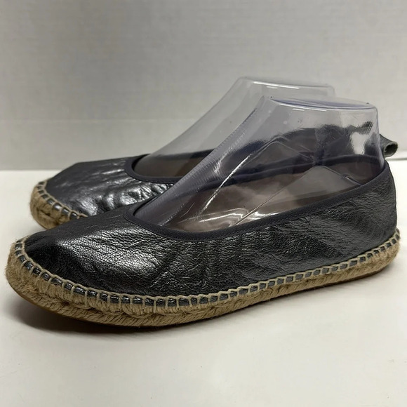 Free People FP Maya Espadrille Slip On Ballet Flats Shoes Flat Metallic Silver 8 - Picture 2 of 9
